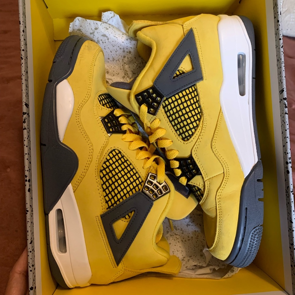 Air Jordan 4 Retro’s